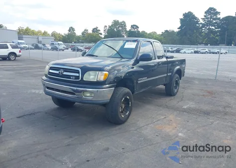 2002 Toyota Tundra Ltd V8 z USA, uszkodzony, nr VIN 5TBBT48122S307795